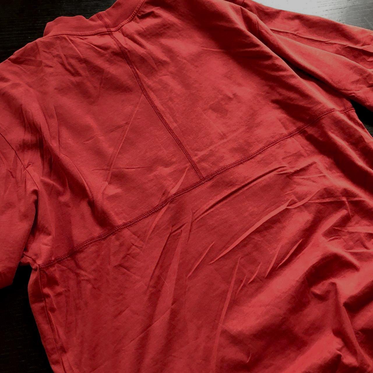 Product Image 4 - Études-studio tshirts
Muted brick color !!
Size