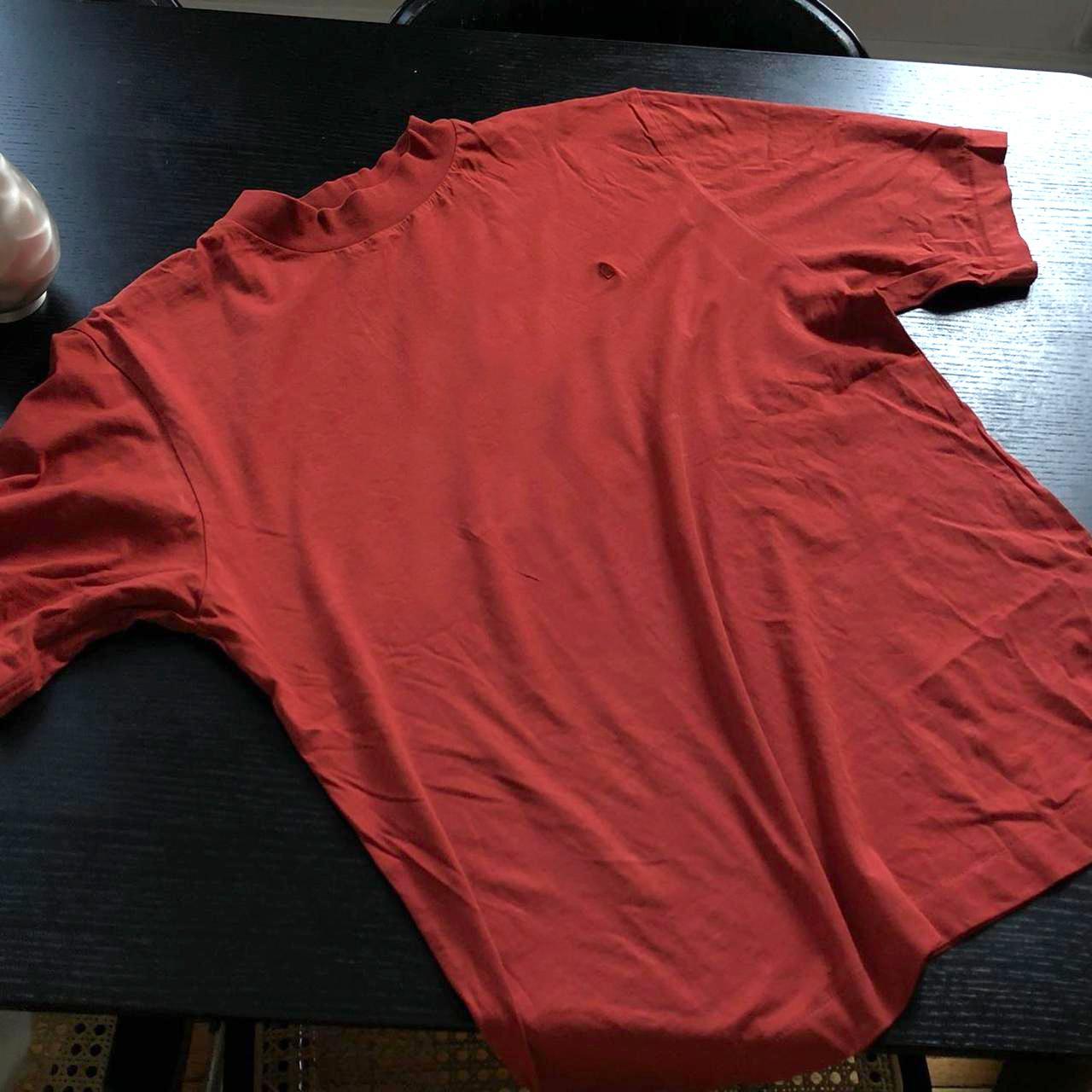 Product Image 1 - Études-studio tshirts
Muted brick color !!
Size