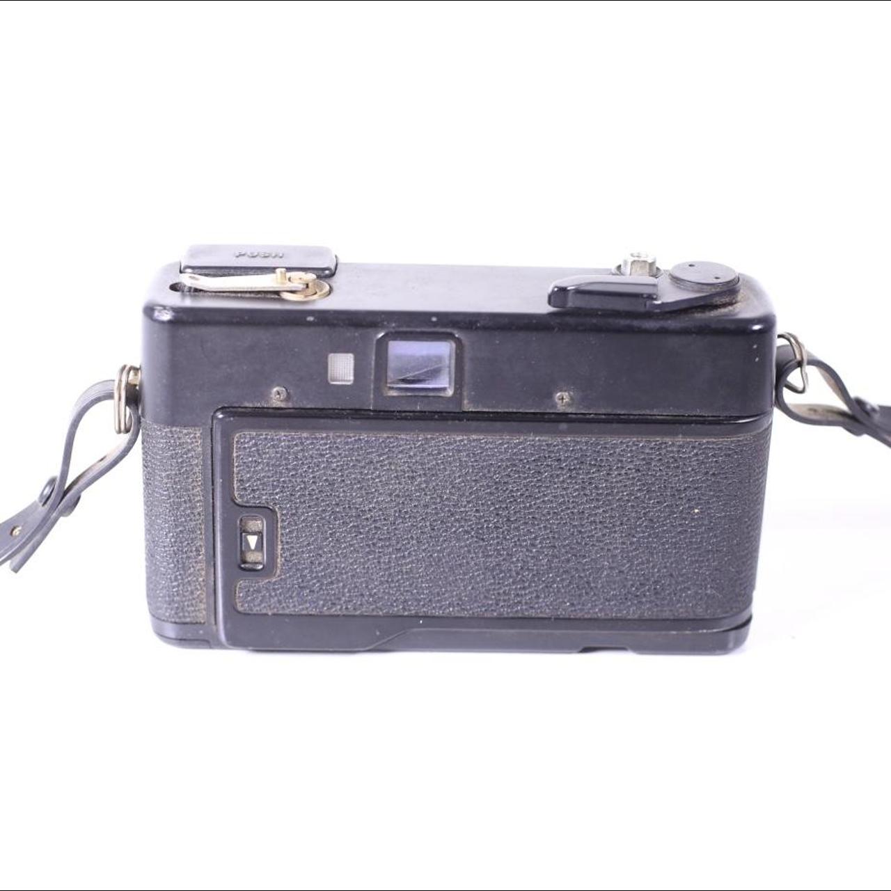 Yashica multi Cameras-and-accessories (4)
