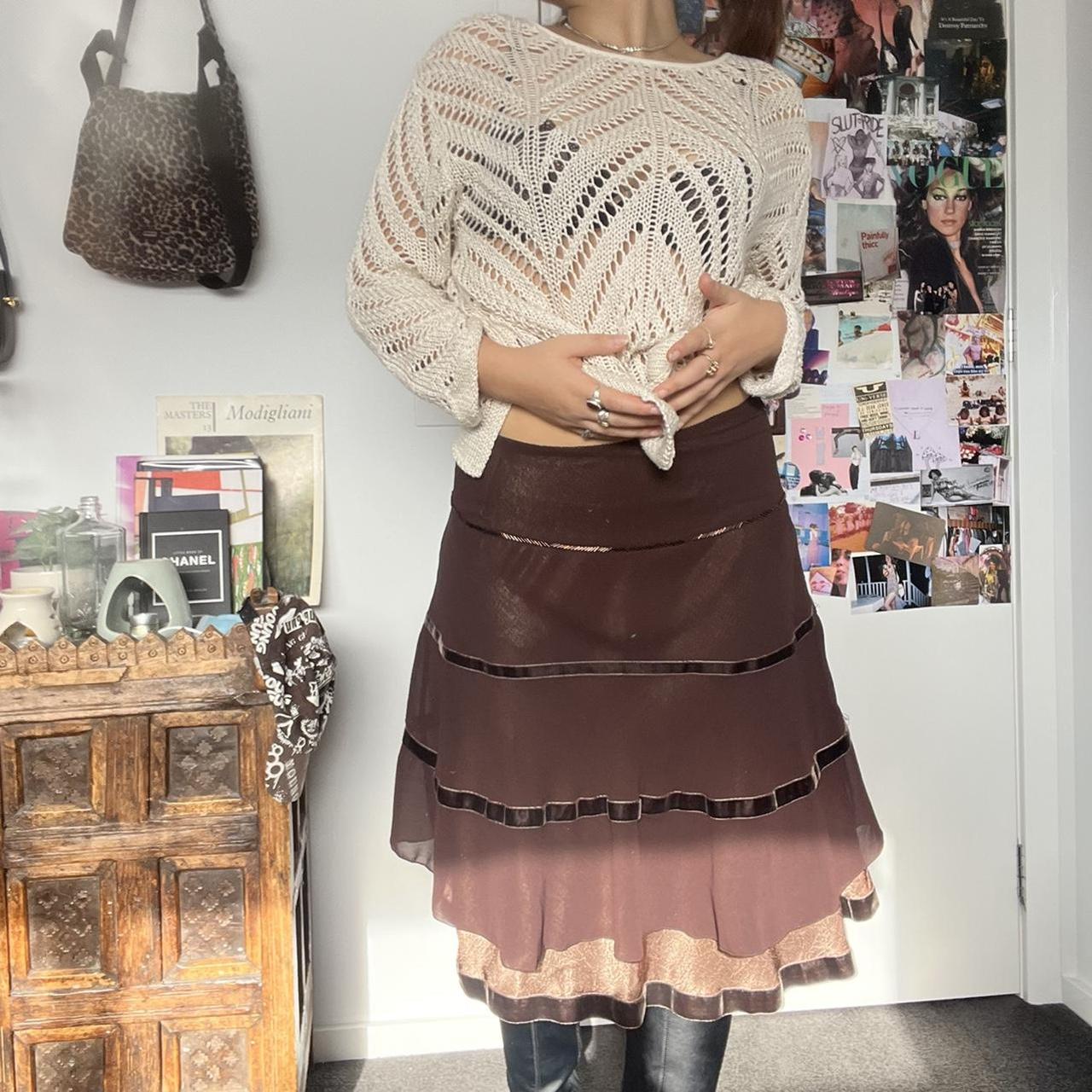 Stunning brown layered 2000s flowy low waisted skirt... Depop