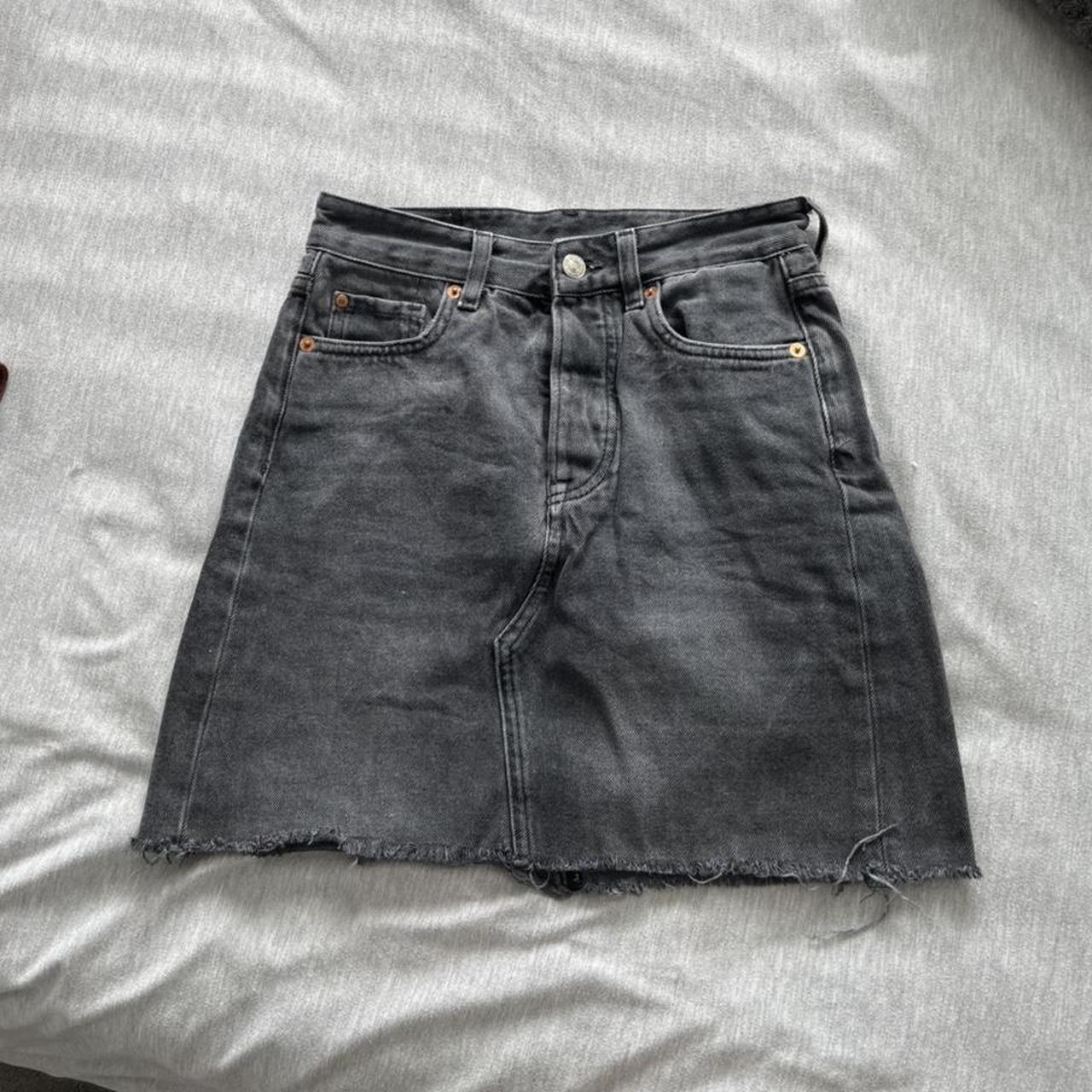 Black denim mini skirt only worn a few times, in... - Depop