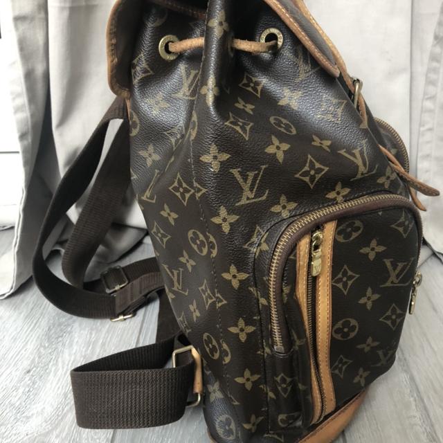 Gently used Louis Vuitton discovery backpack. Dope - Depop