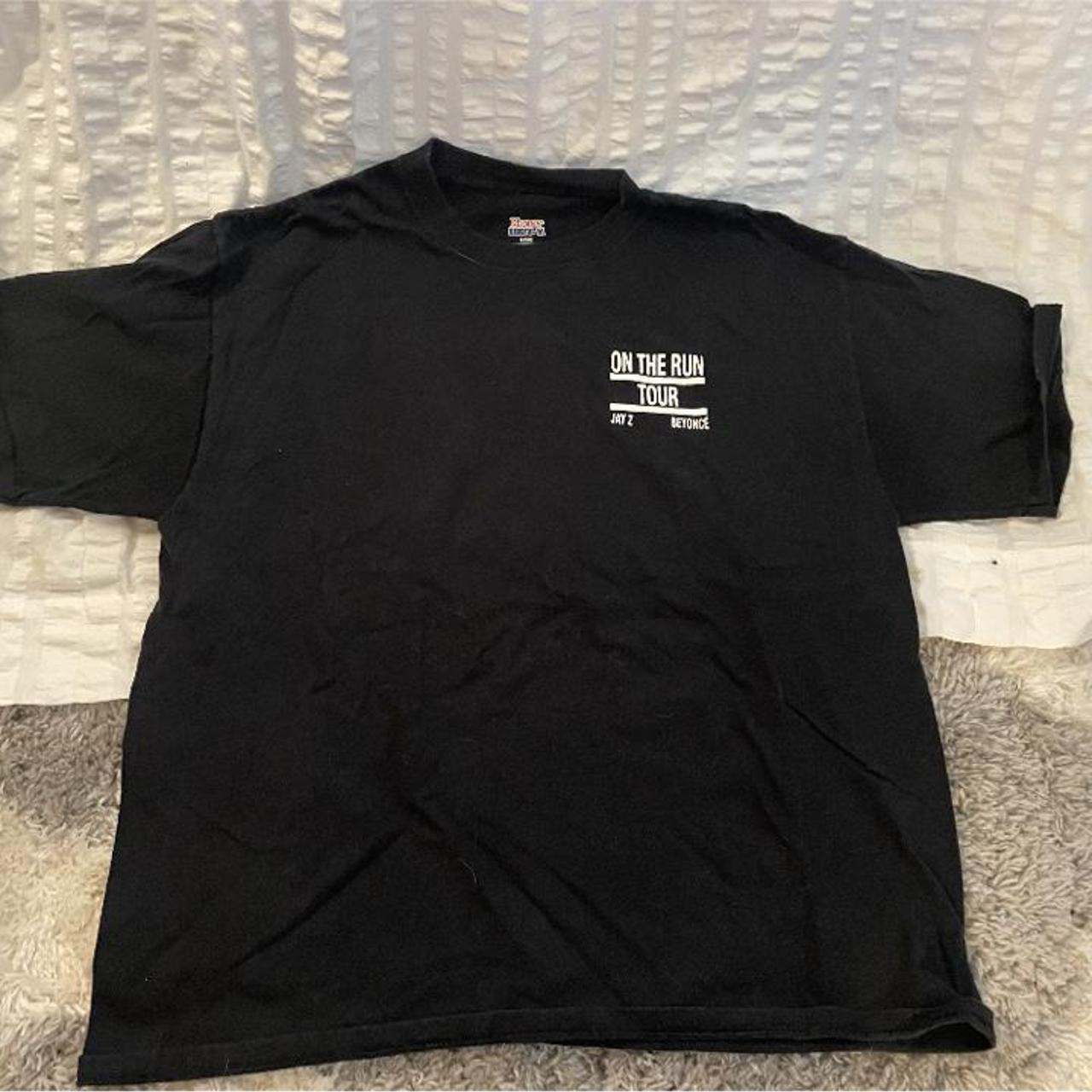On The Run Tour I Merch T-Shirt Bought this during... - Depop