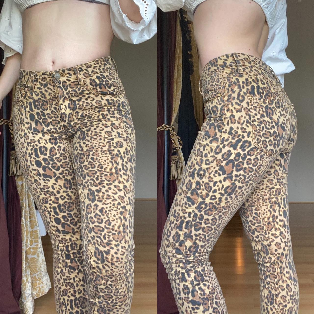 The MOST amazing vintage guess leopard print skinny... - Depop