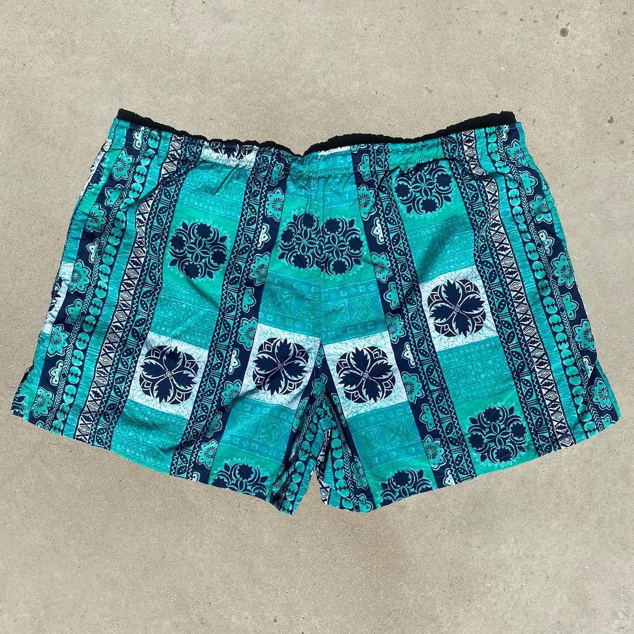 Sideout Men's Green and Blue Shorts | Depop