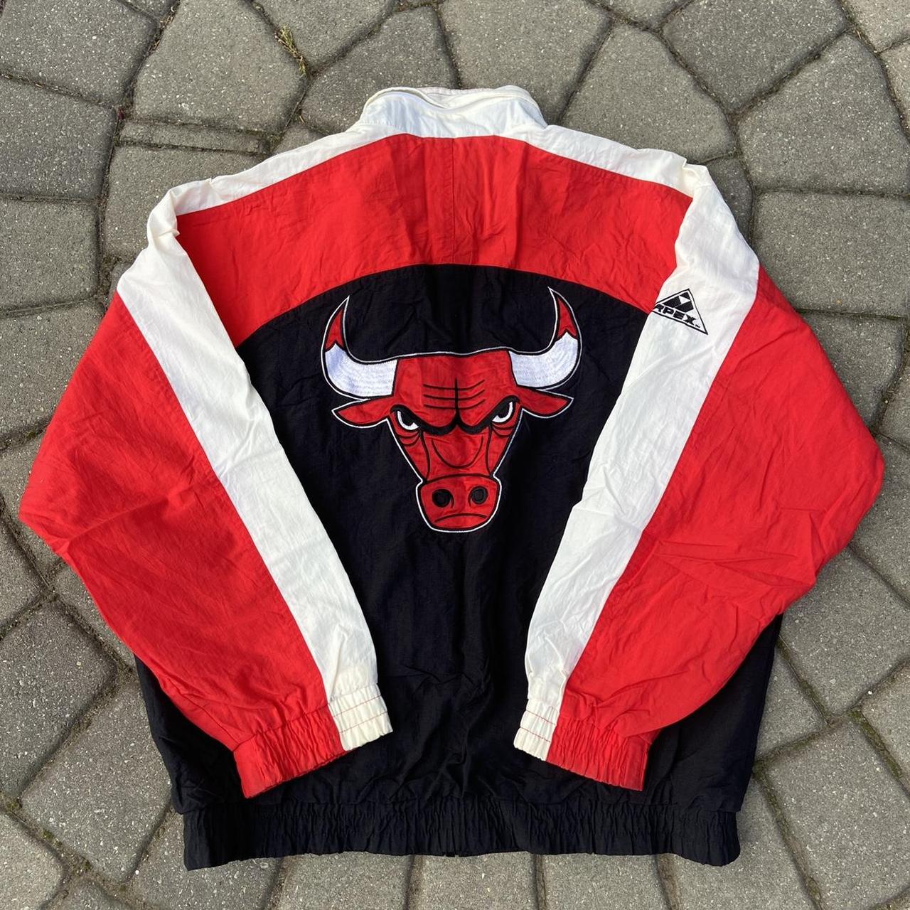 Vintage Chicago Bulls windbreaker Chest:... - Depop