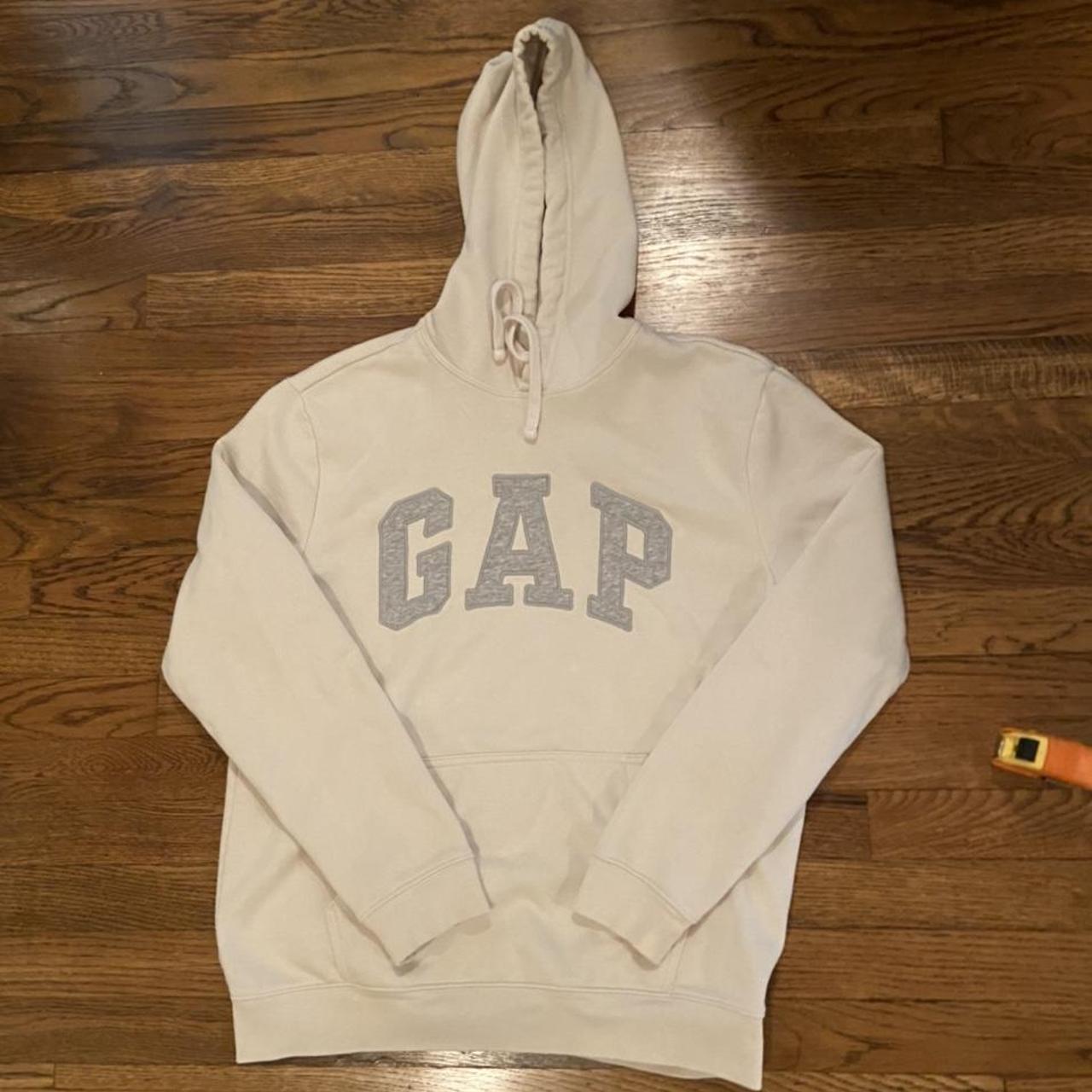 cream gap hoodie