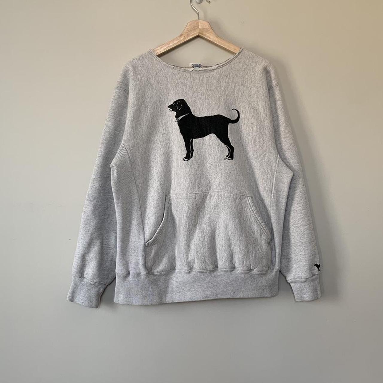 black dog crewneck sweatshirt