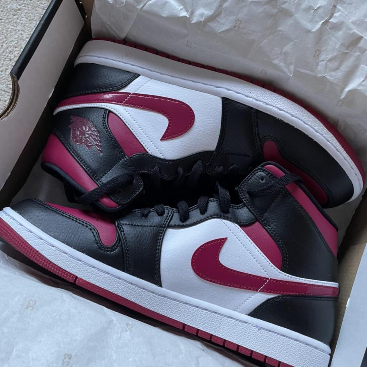 bred toe 1 size 10