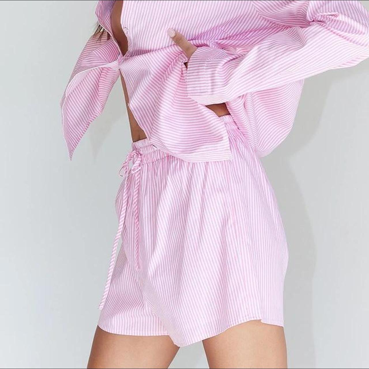 Princess Polly Women's Pink and White Shorts | Depop