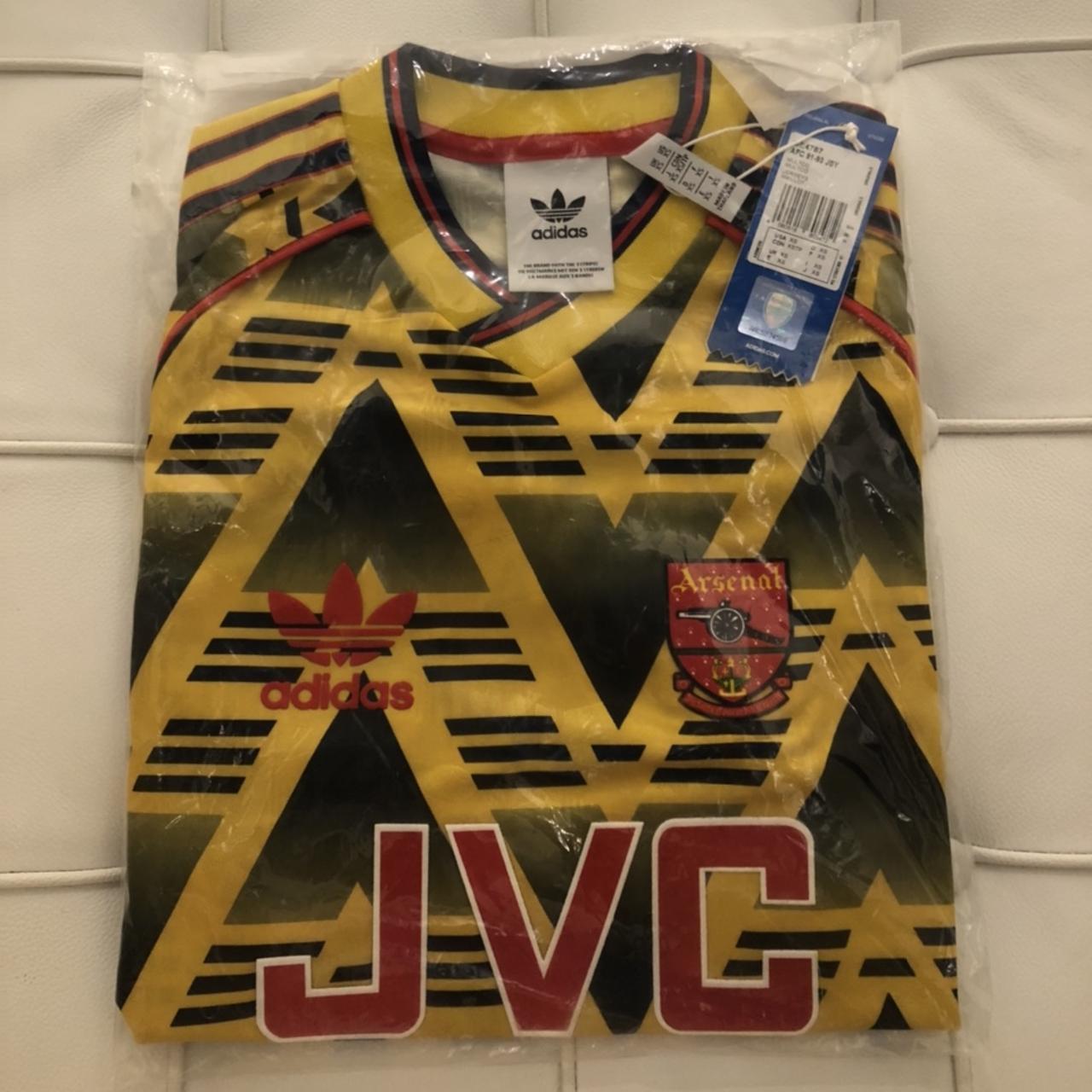 Arsenal Bruised Banana away shirt 91-93 Adidas Original Retro Medium ltd  edition