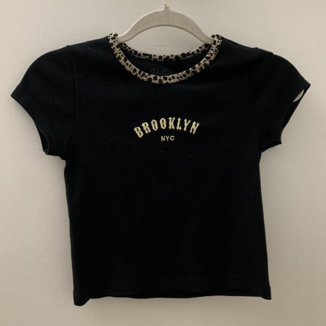 brandy melville brooklyn ashlyn top worn once ... - Depop