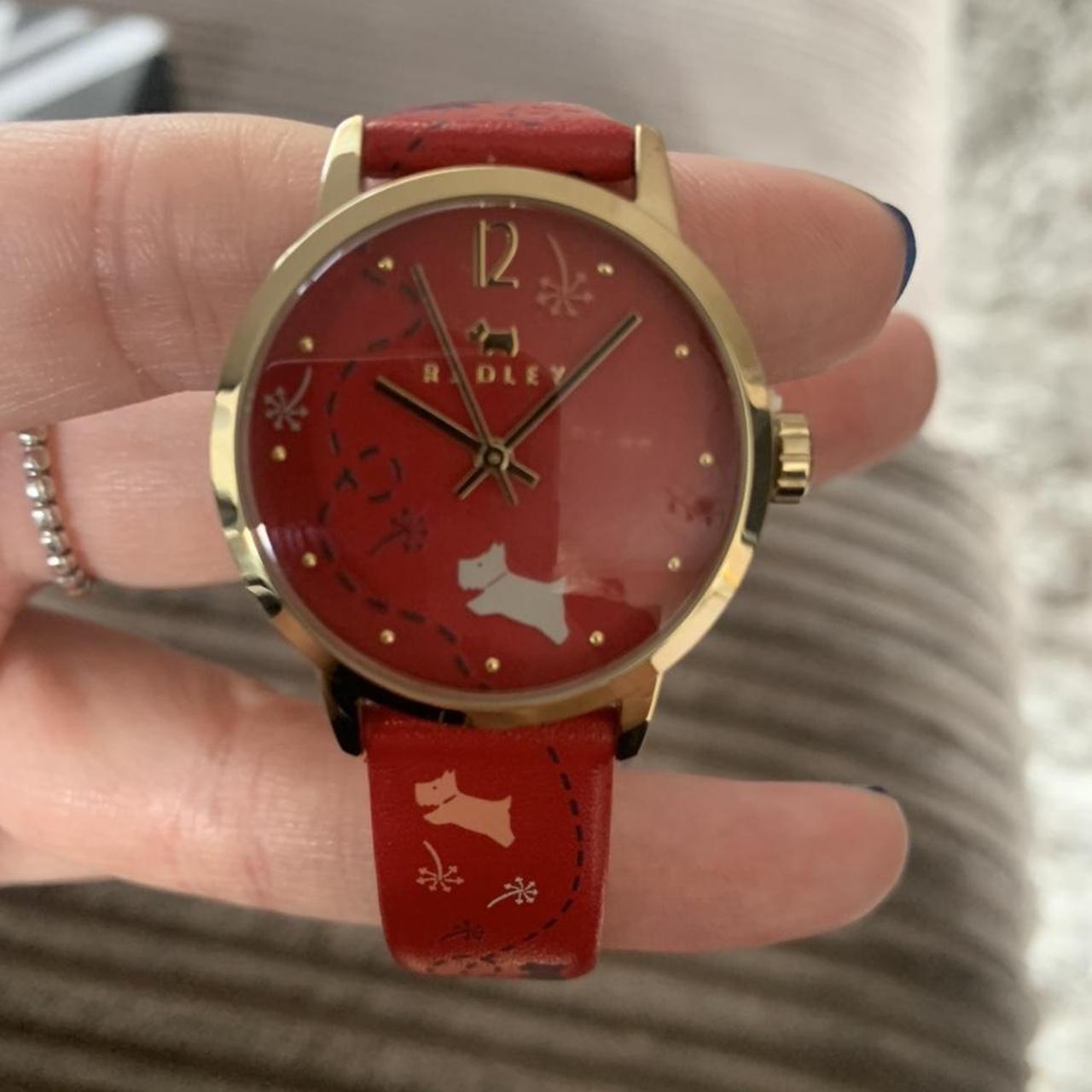 radley red watch