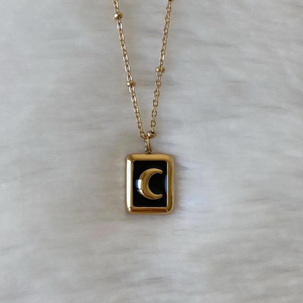 Crescent Moon Necklace Brand New Made With Depop   P0 