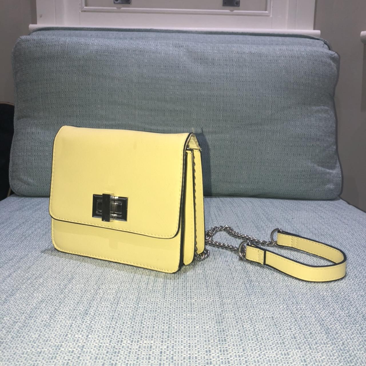 H&M Women's Yellow and Black Bag Depop