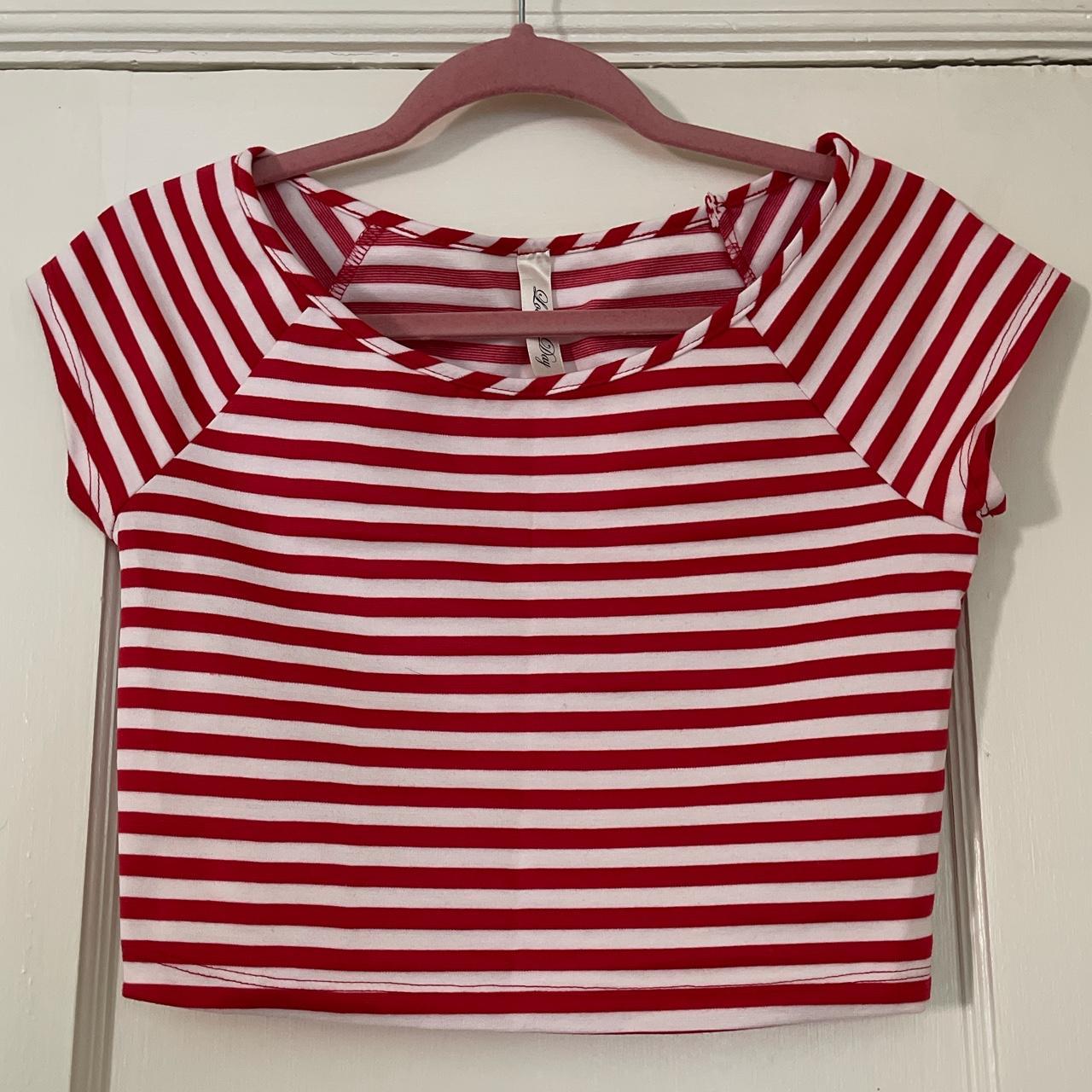 ModCloth Women's Red and White Crop-top | Depop