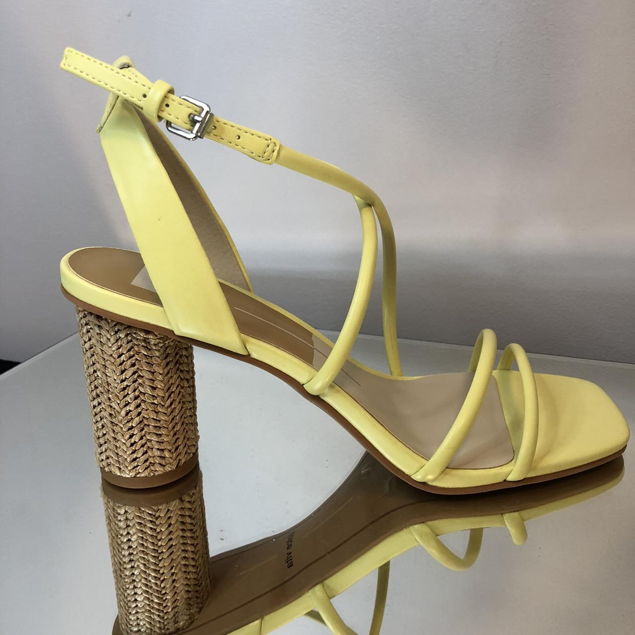 Dolce Vita Women's Yellow and Tan Courts (2)
