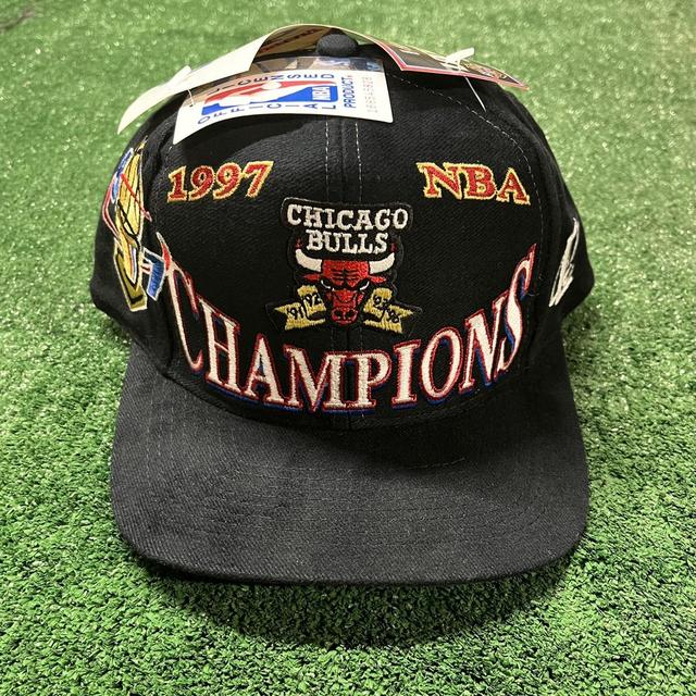 1997 bulls champion cap