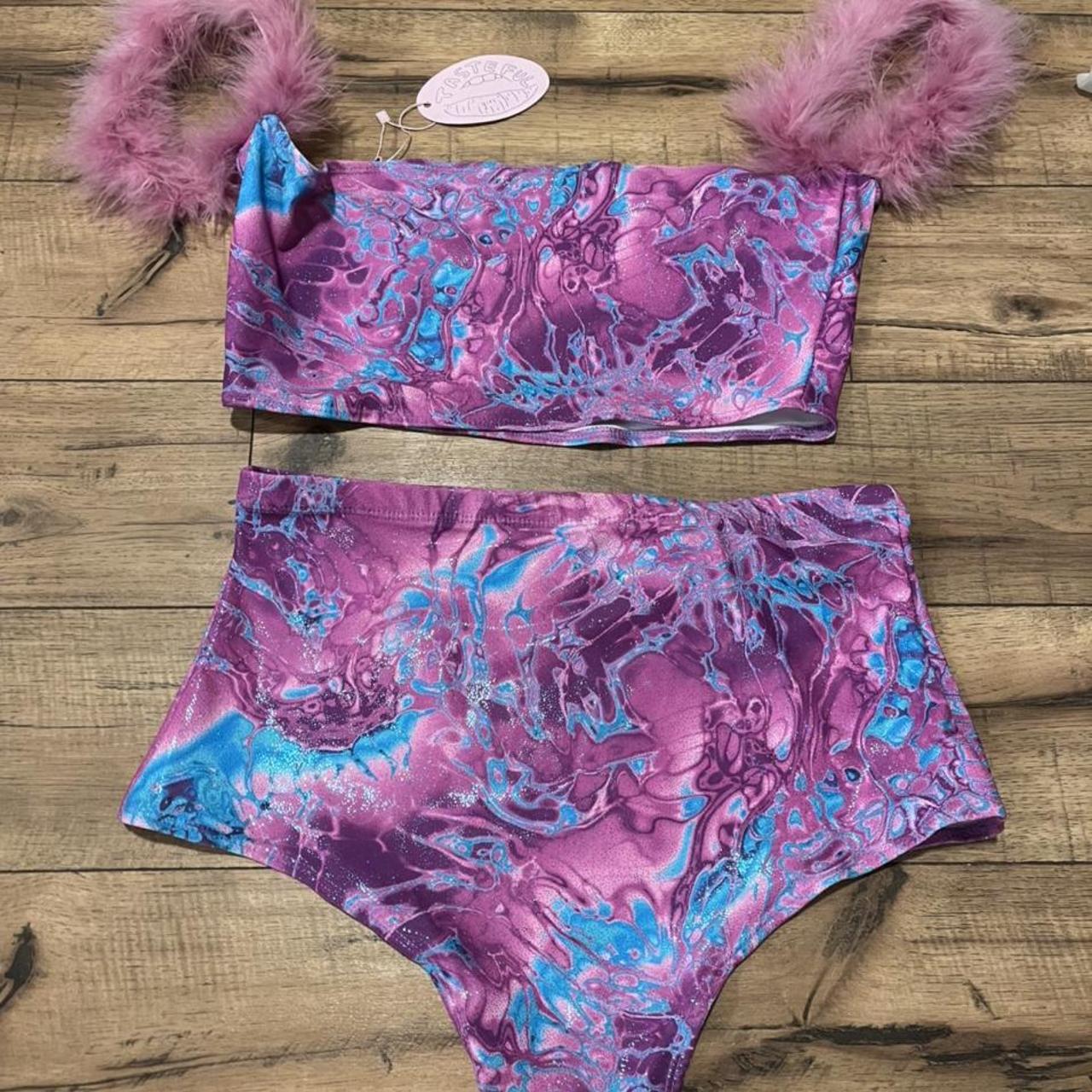 Tasteful girl set size xl First thing I actually... - Depop