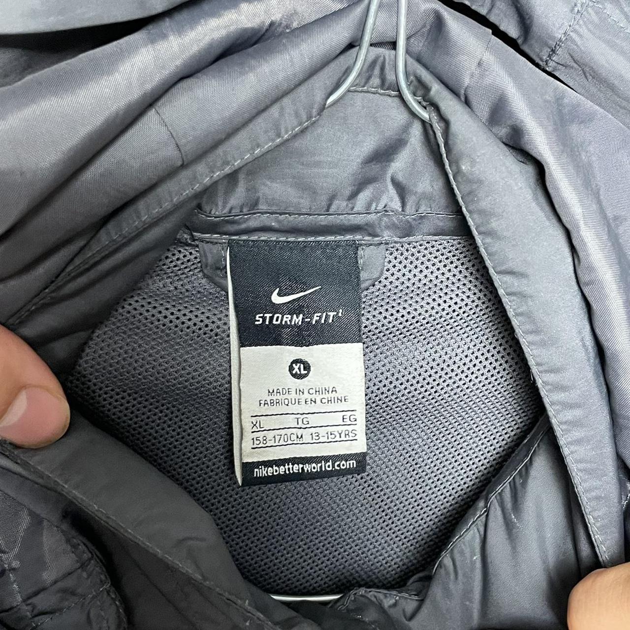 double check nike windbreaker