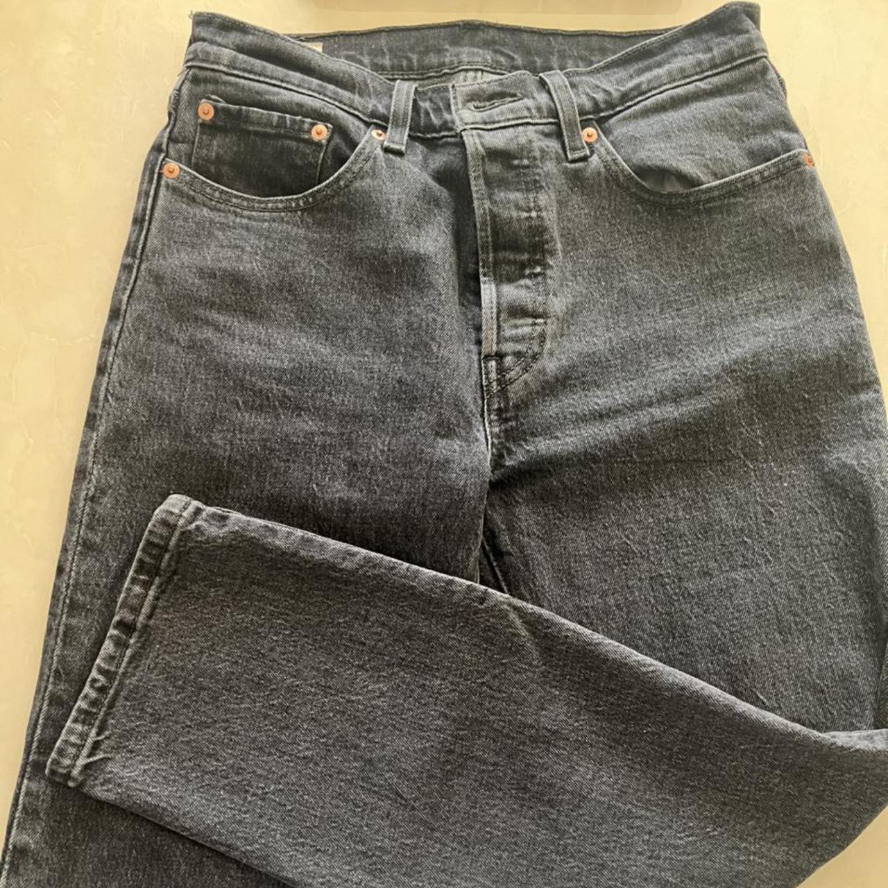 501® LEVI'S® CROP JEANS IN CABO FADE... - Depop