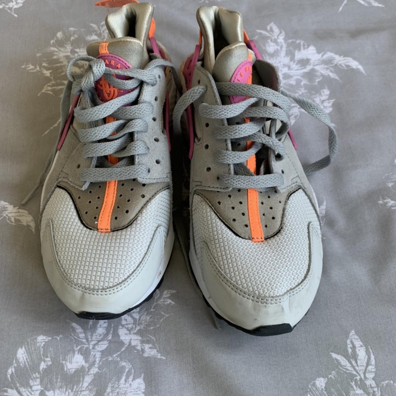 gray and pink huaraches