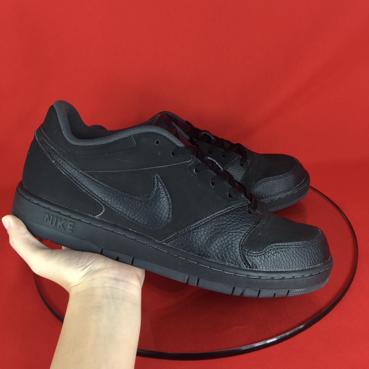 NIKE Prestige IV Low Triple Black Free. Depop