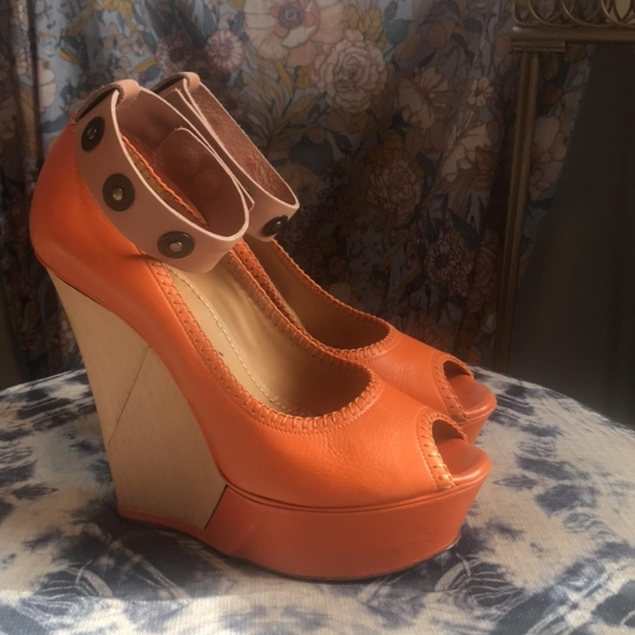 Brandy Melville “it's better in LA” wooden sign. | Depop