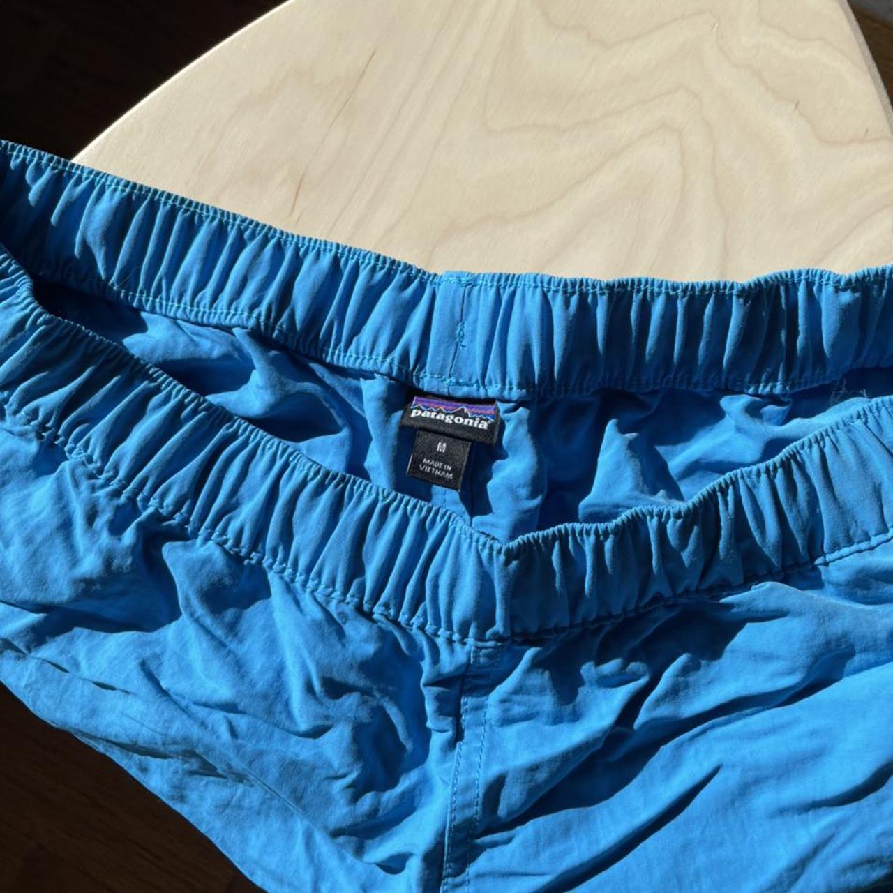 patagonia short blue baggies shorts - size m - 3in... - Depop