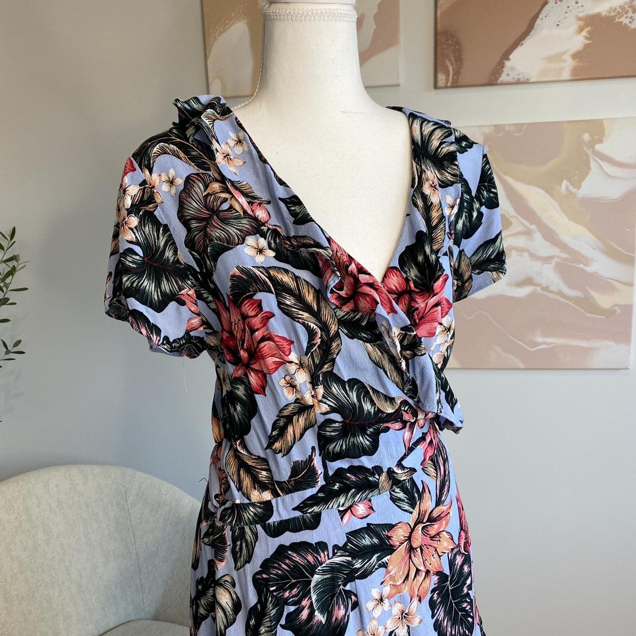 Tokito size 14 dress. Beautiful floral print with... - Depop