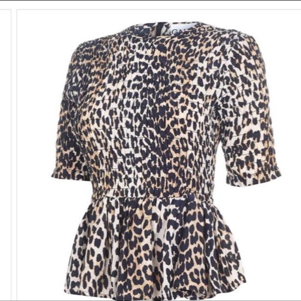 Product Image 1 - Ganni leopard top
Size 38/10
Perfect condition
Shirred