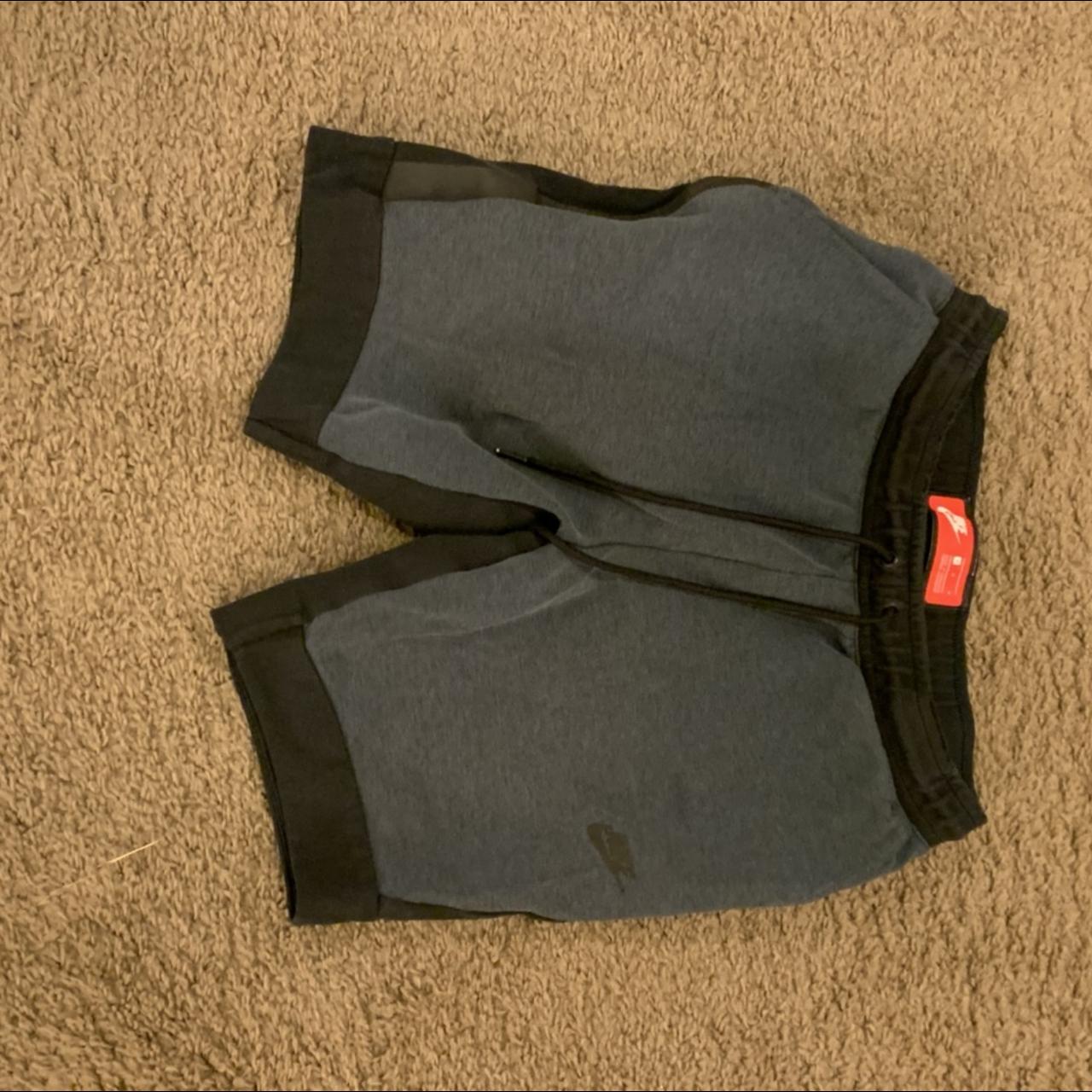 mens tech fleece shorts