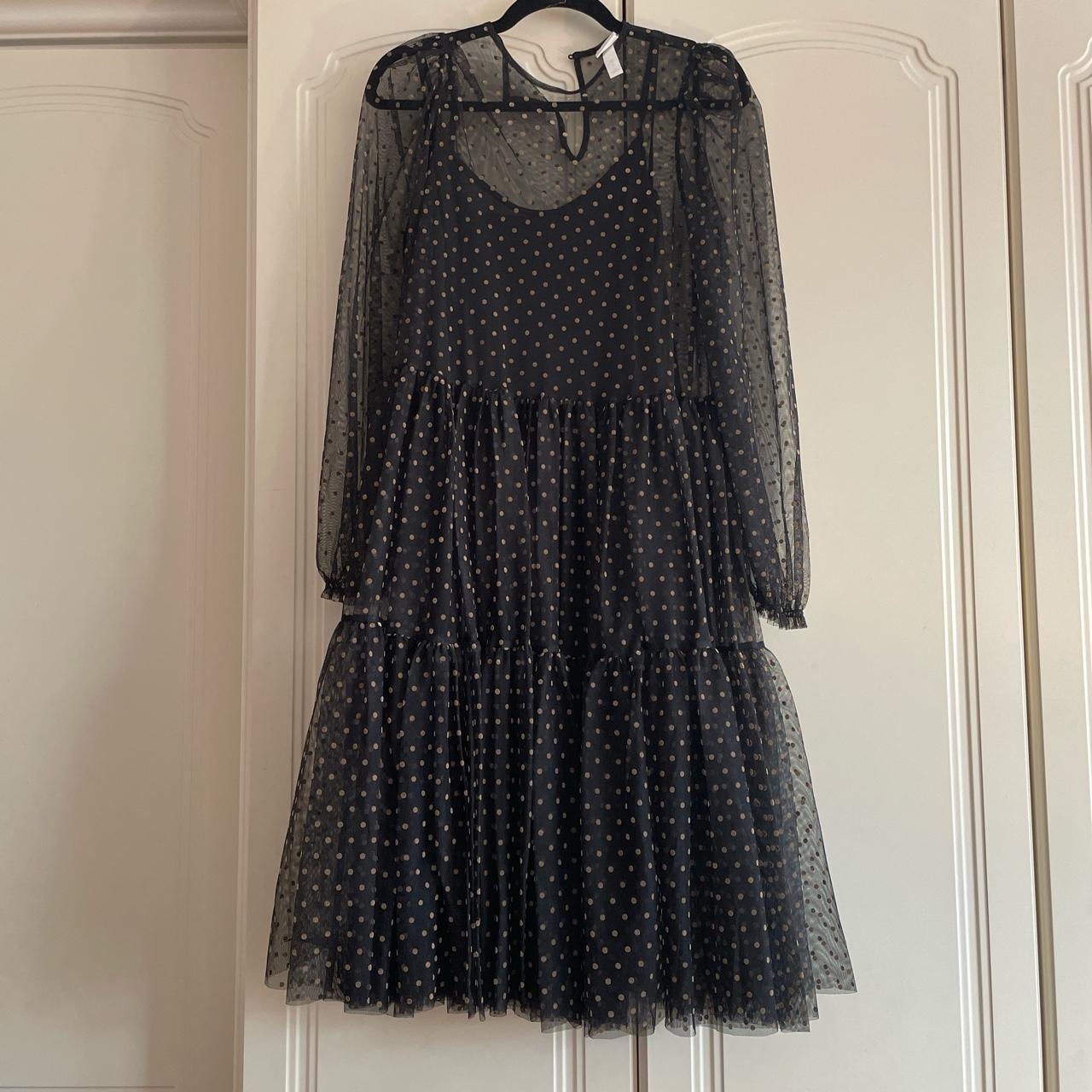 Beautiful H&M midi Dress Worn once Size XS - Depop