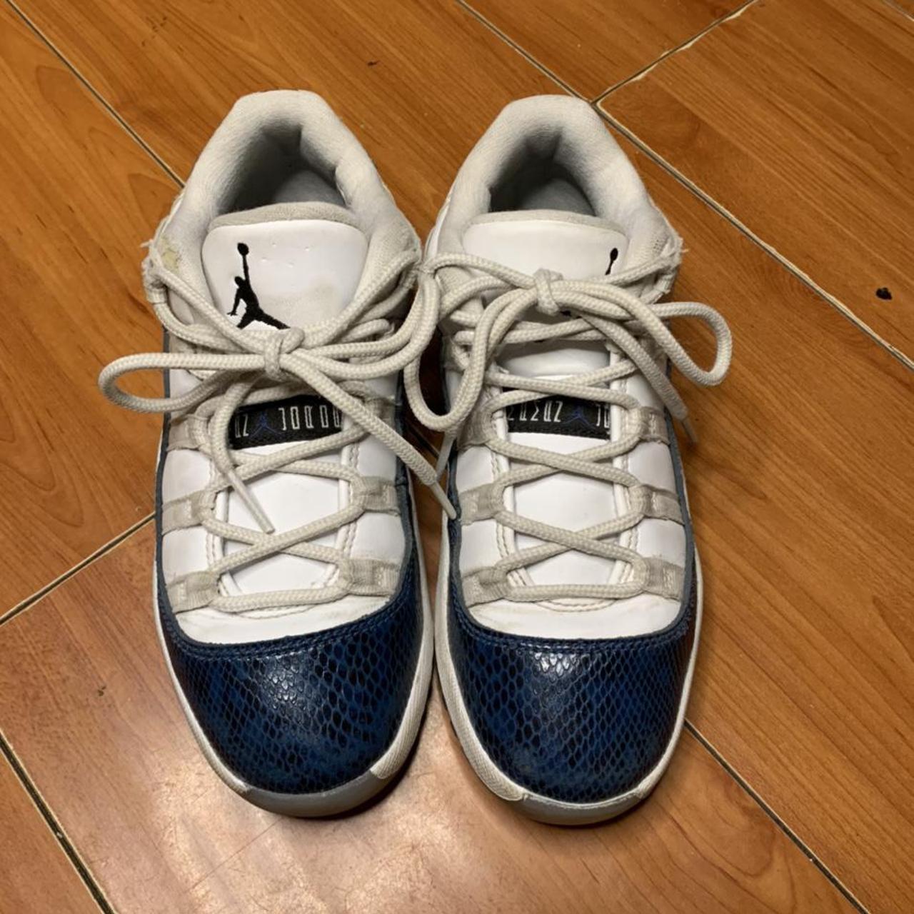 Jordan Men's Navy and White Trainers | Depop