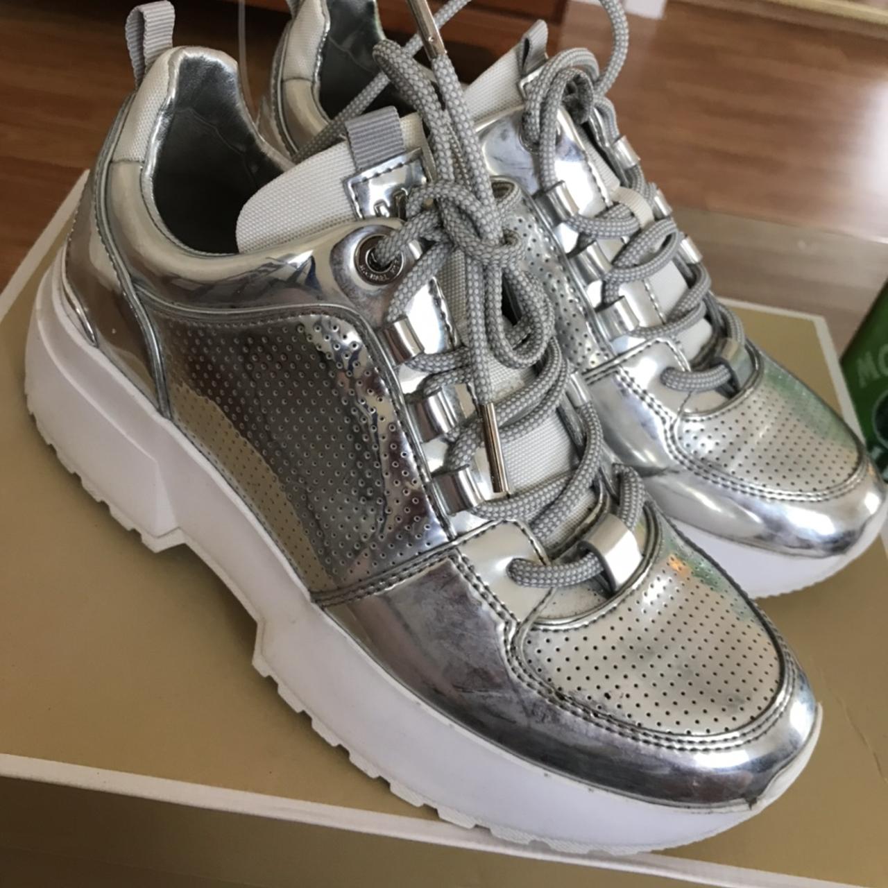 michael-kors-online-trainers-irving-glitter-silver-sneakers -00000121499f00s062.jpg
