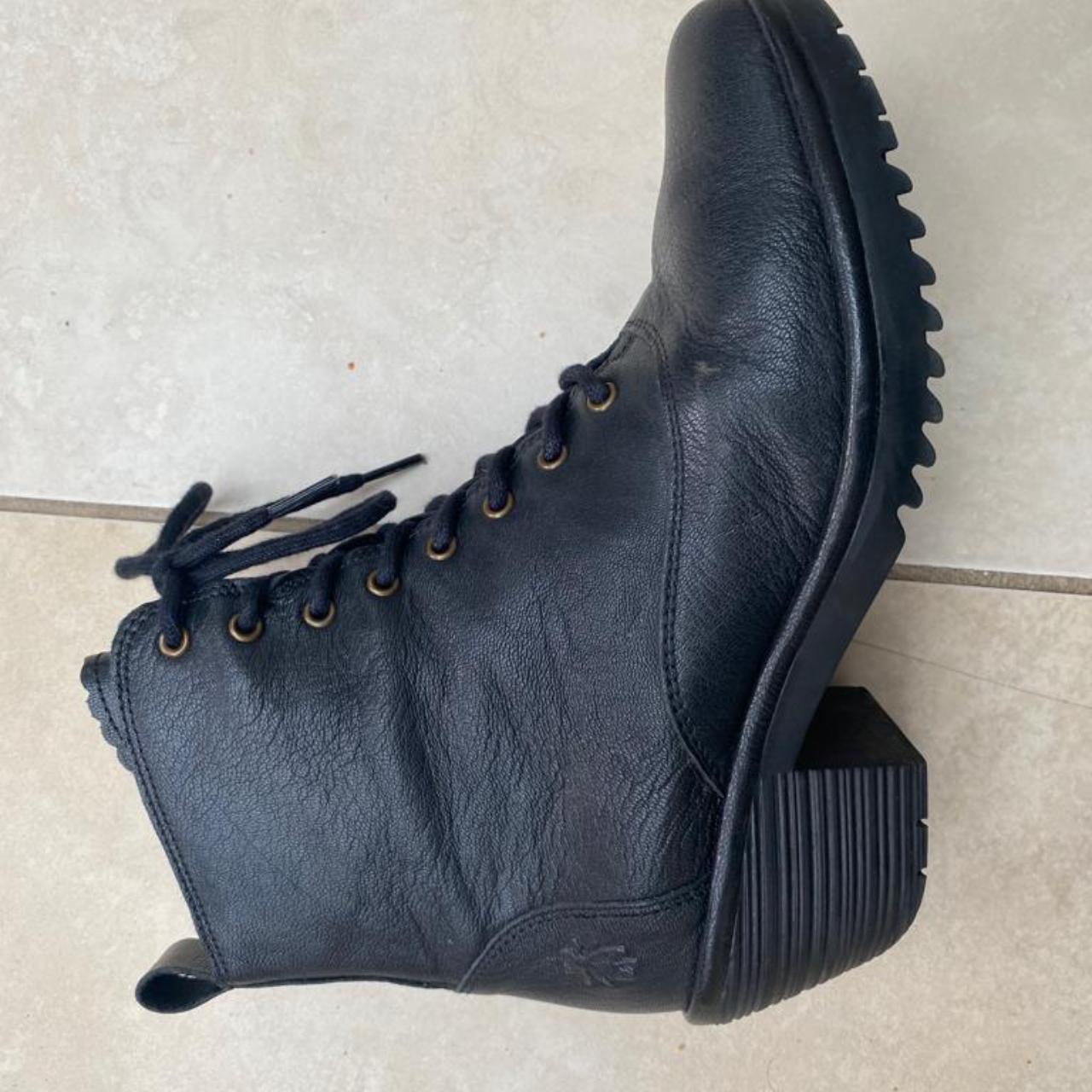 boots like fly london