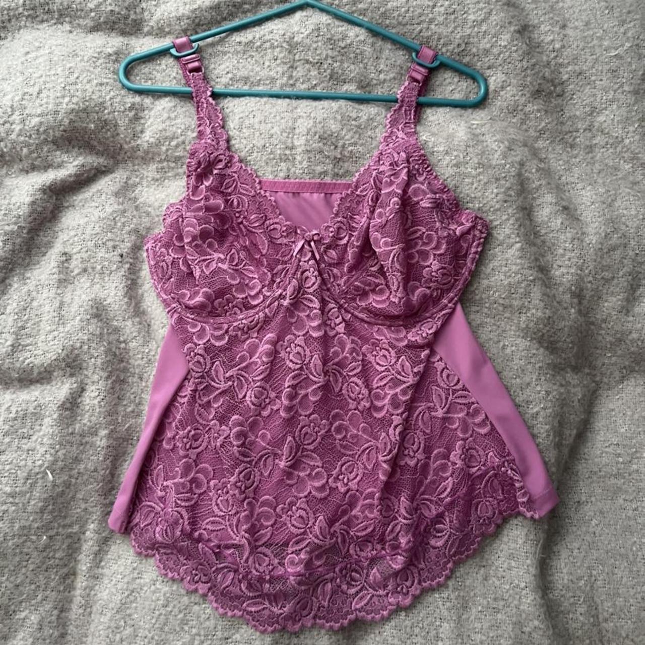 Women's Pink Vestundershirts Depop
