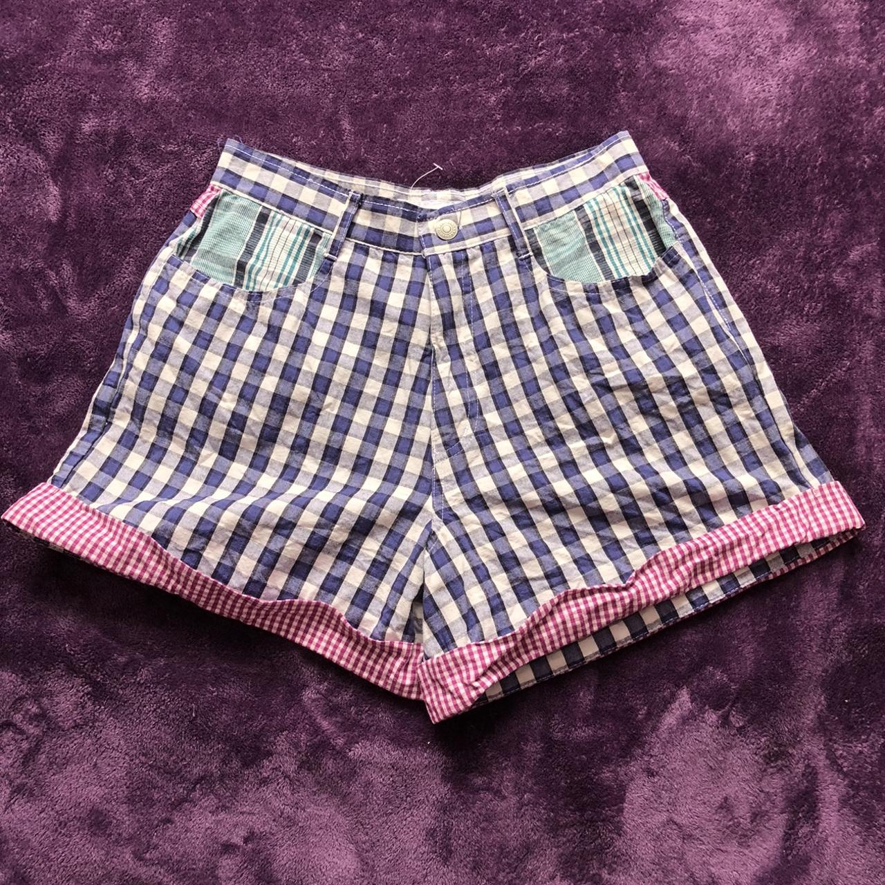 Super cute Daisy Dukes, cowgirl inspired. Wear to a... - Depop