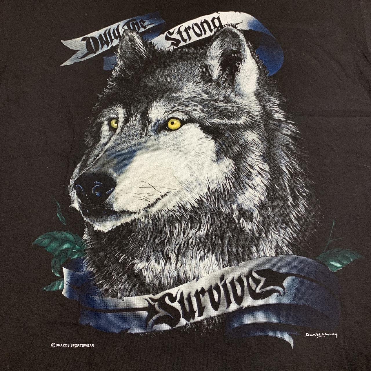 High quality Vintage American Thunder Only The Strong Survive Wolf T-Shirt