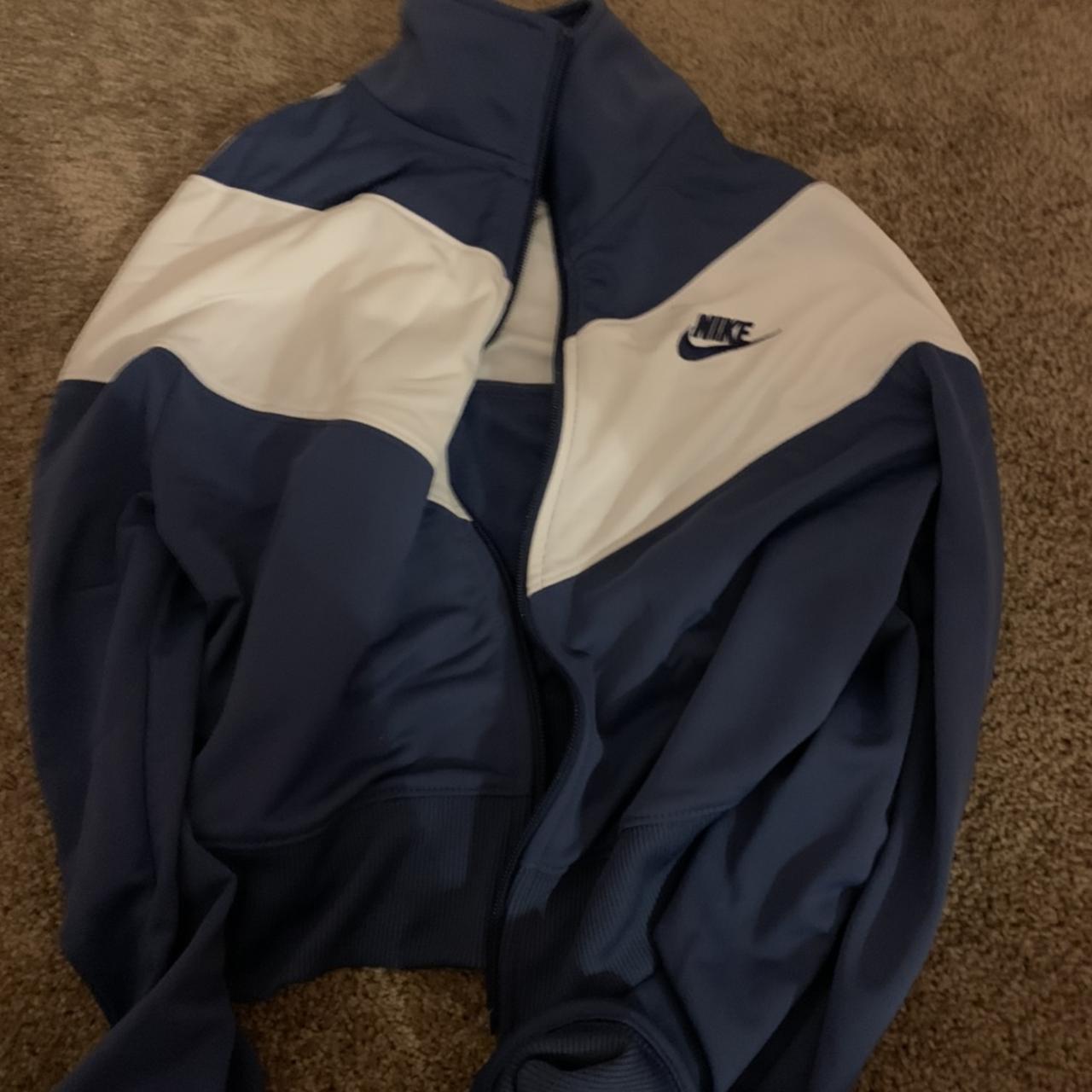 Nike Women's Blue and White Jacket | Depop