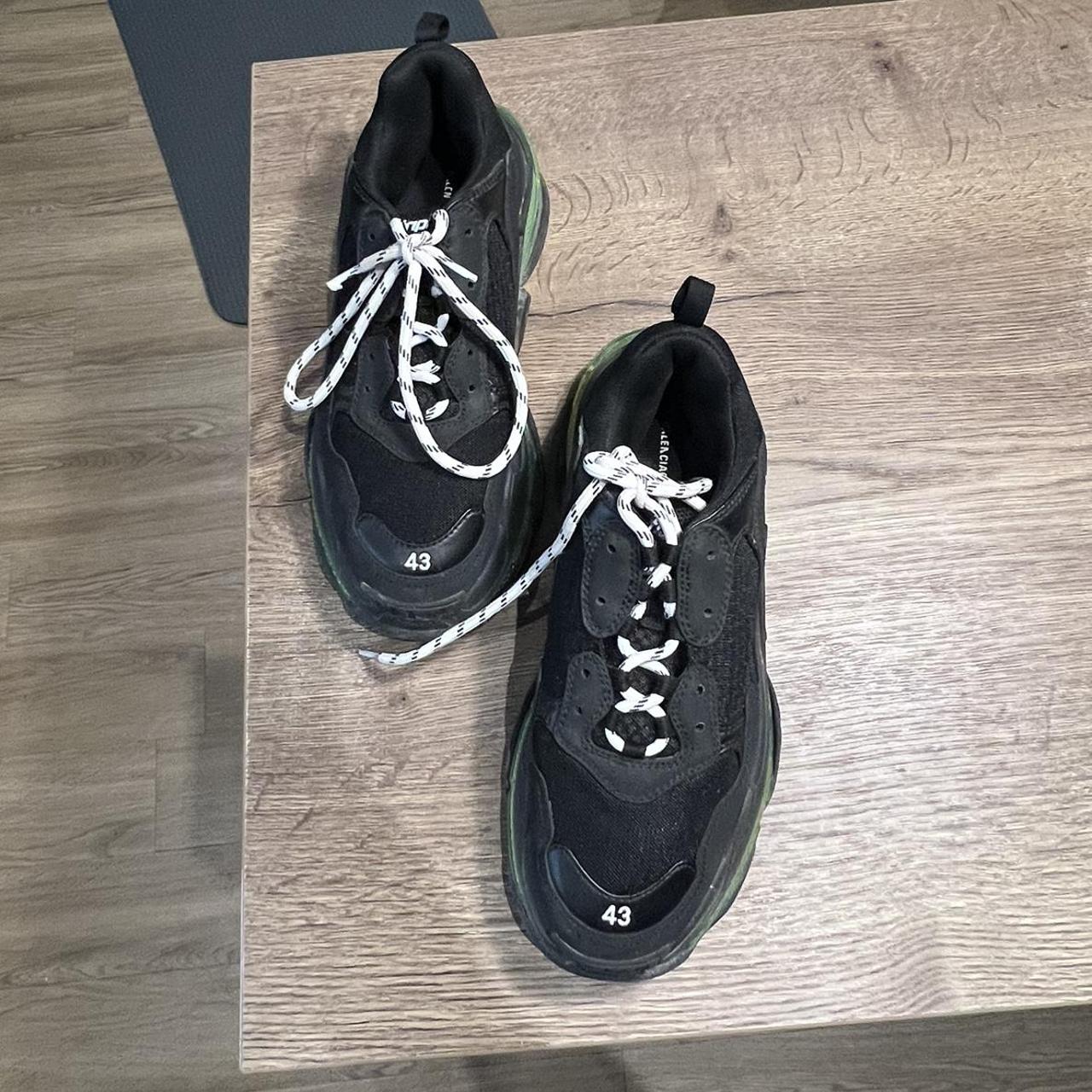 balenciaga triple s size 43