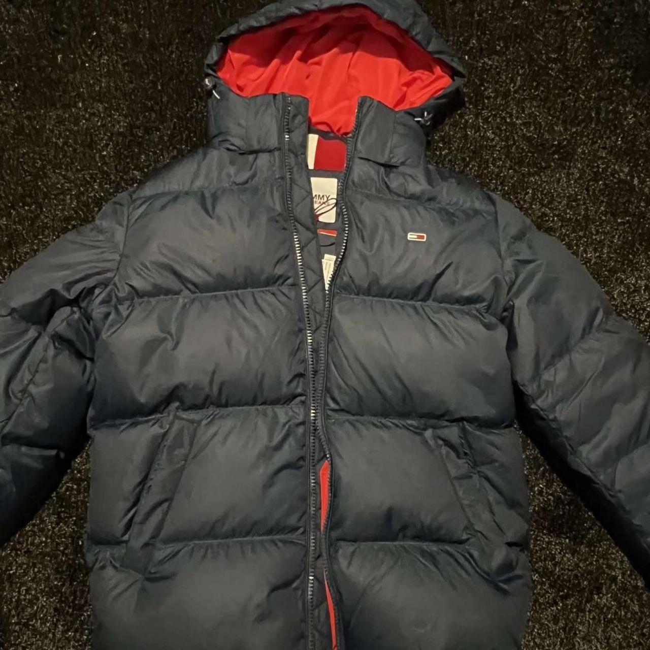 Tommy Hilfiger puffer coat. (Navy) My girlfriend... - Depop