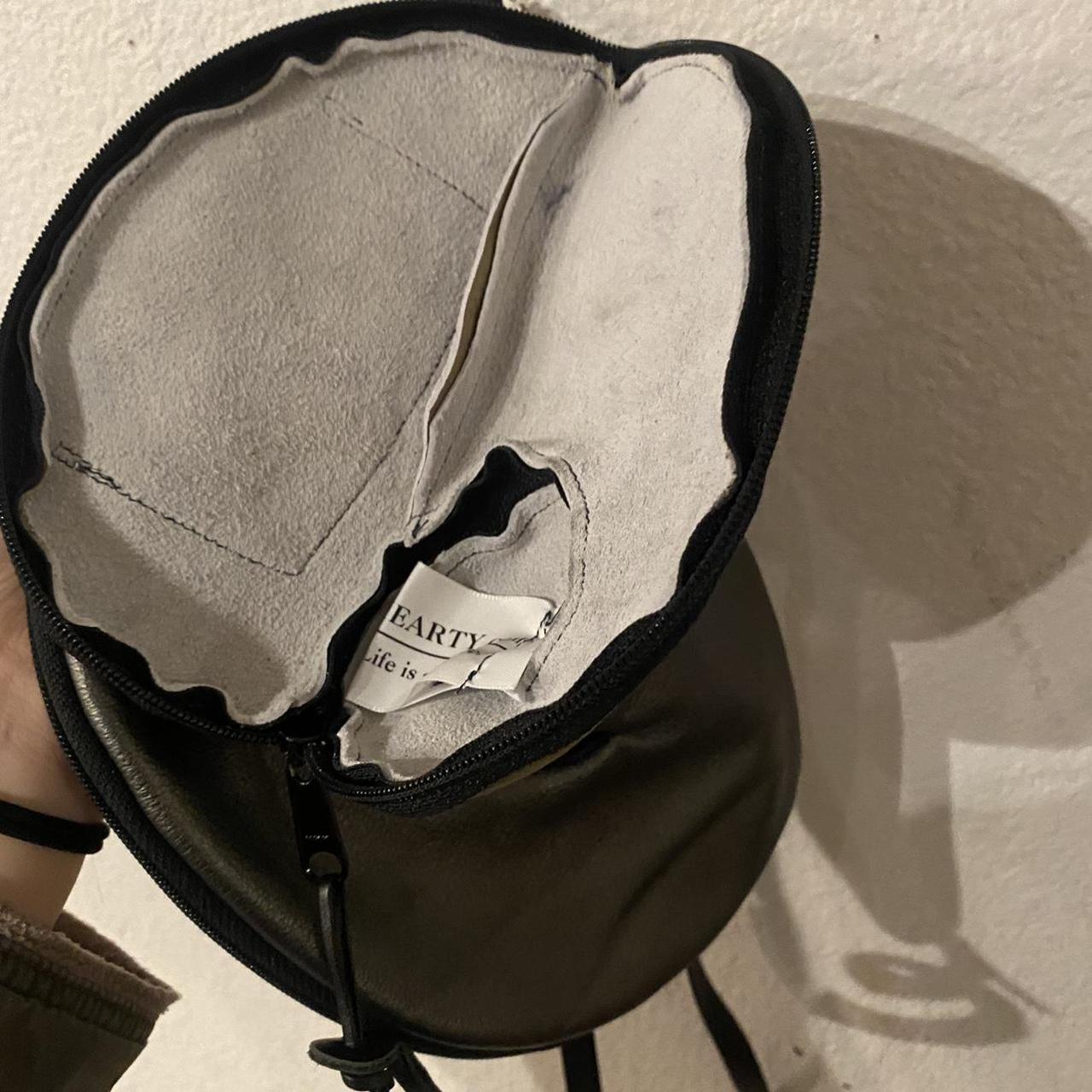 Women's Black and Grey Bag (3)