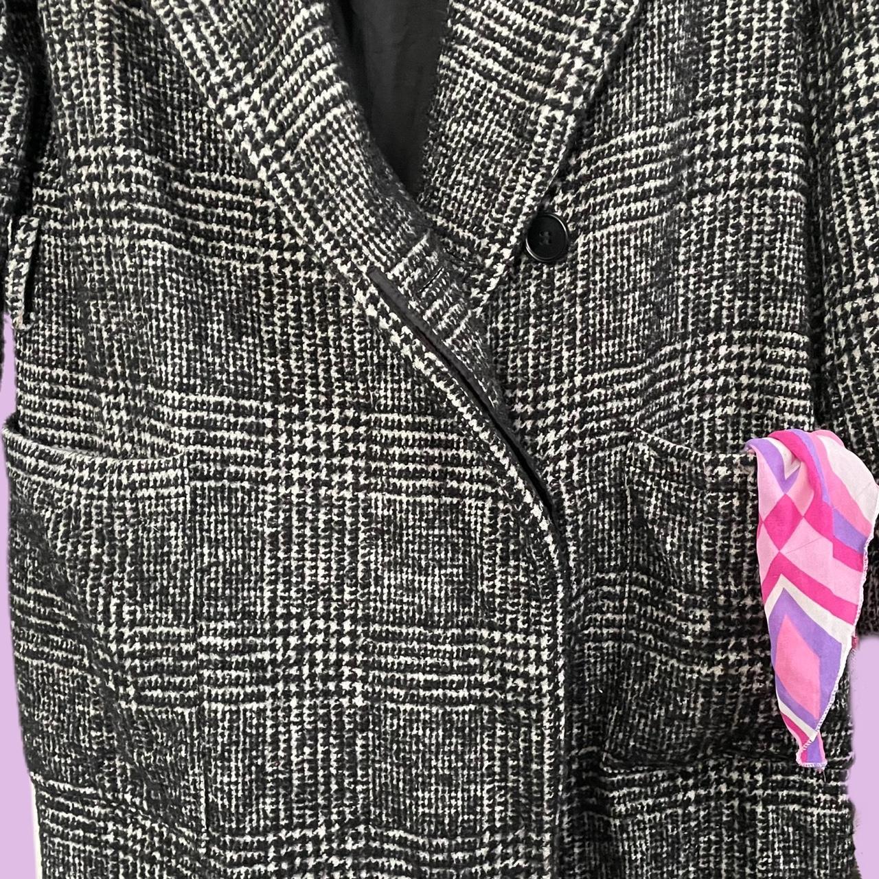 Reiss Women's Black and White Coat (3)