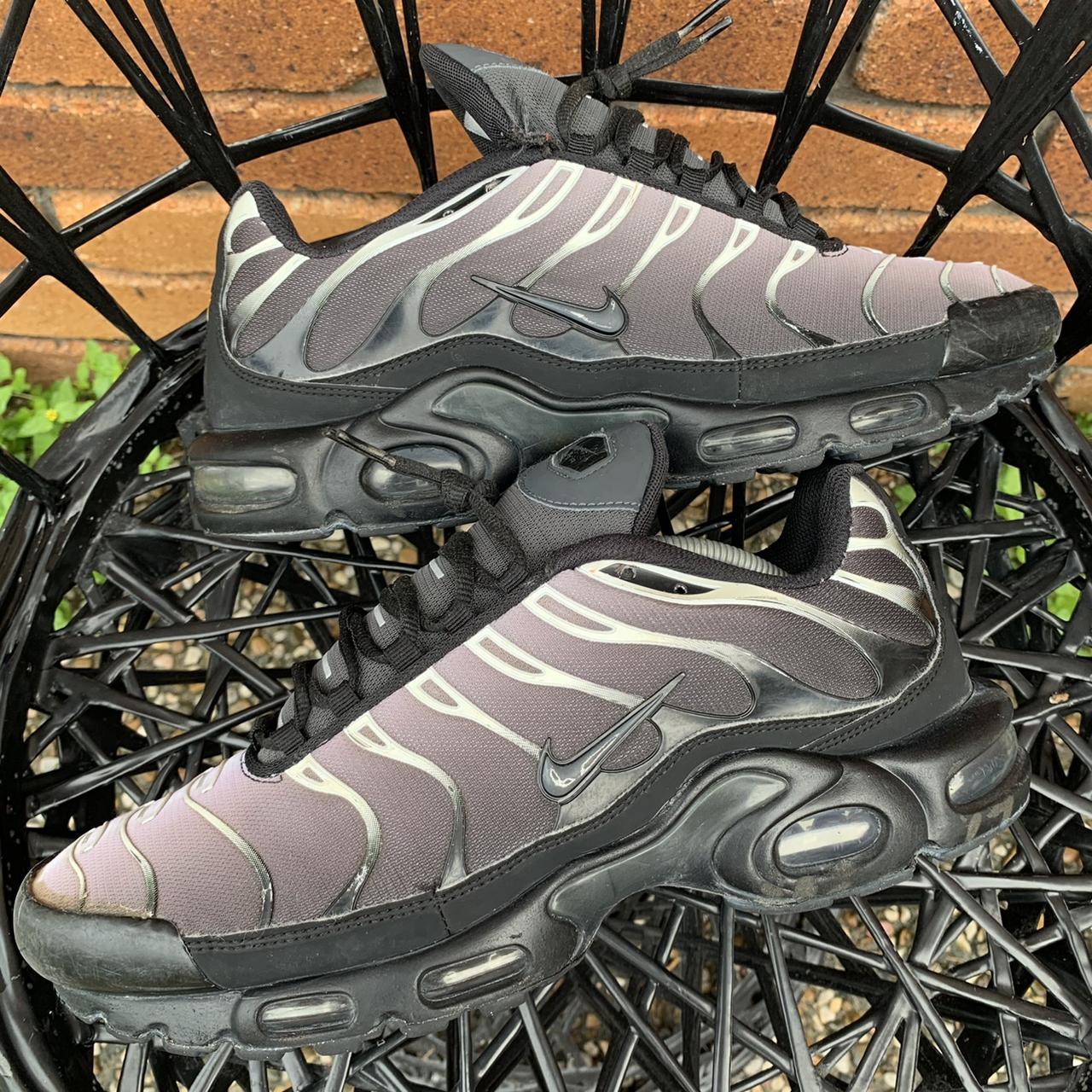 tn nike price