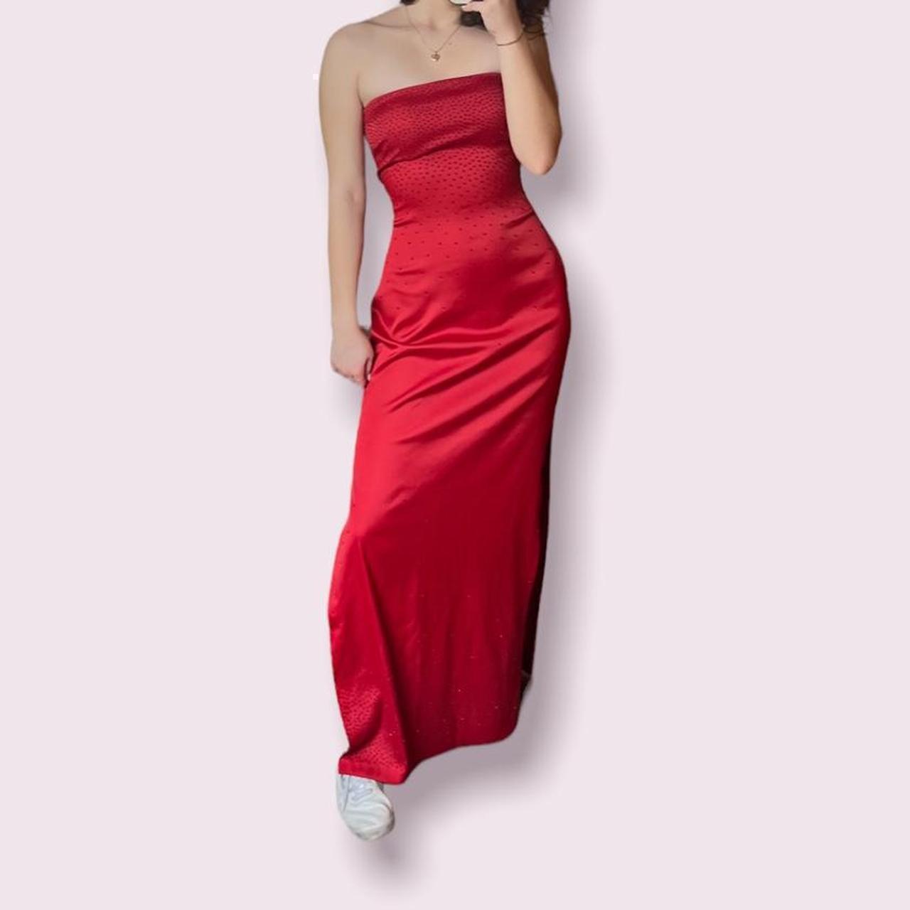 Product Image 3 - Red strapless prom dress. This