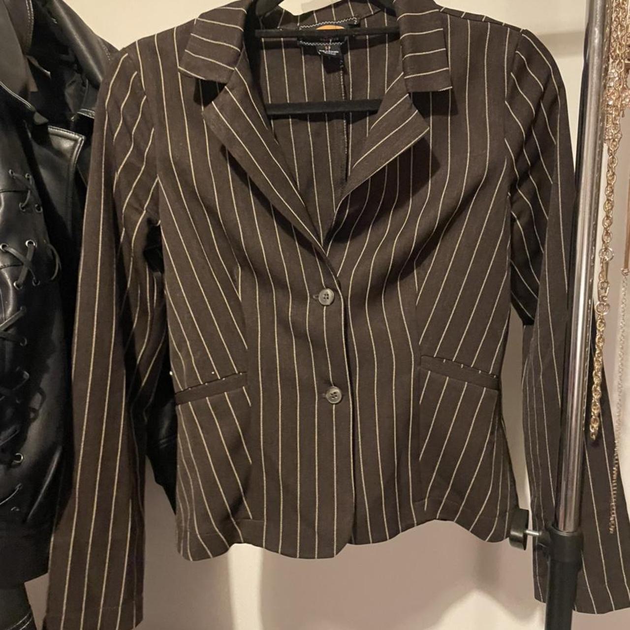 Urban outfitters pinstripe fitted brown collared blazer - Depop