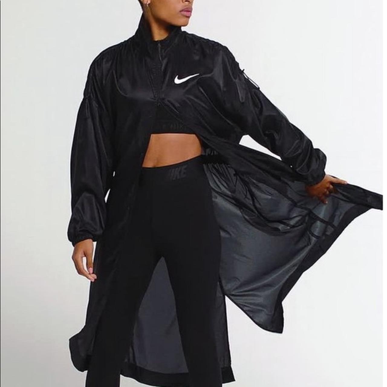 nike swoosh lightweight parka