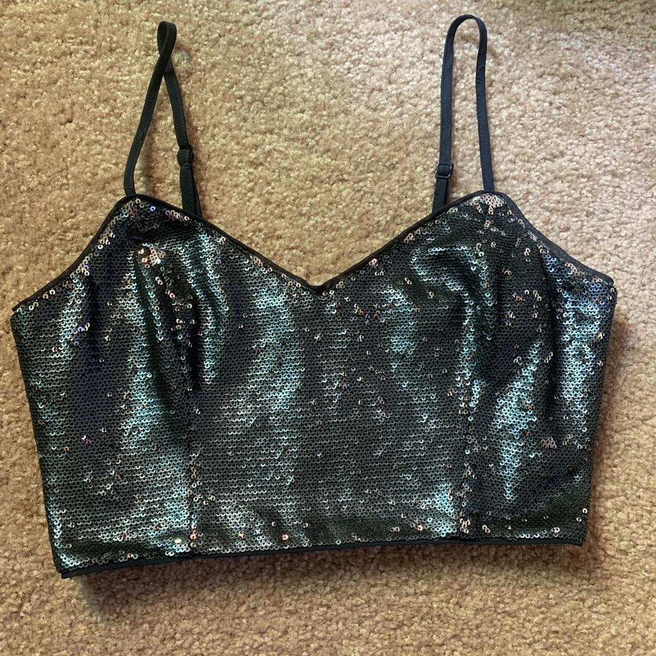 LUSH Clothing Women's Blue and Navy Crop-top (2)