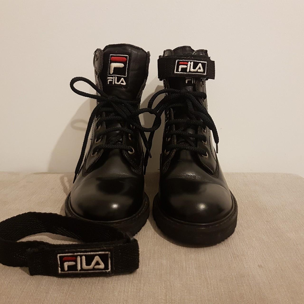 Fila combat outlet boots